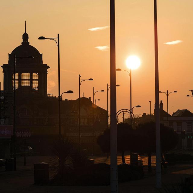 Marine Villa Hotel & Suites - Close To Beach, Train Station & Southend Airport Luaran gambar